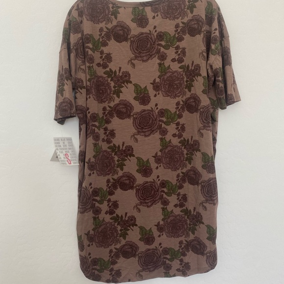 LuLaRoe rose print Irma tunic - Picture 4 of 4
